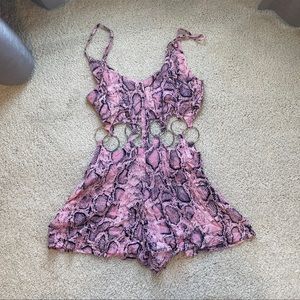 LF Romper with open cutout